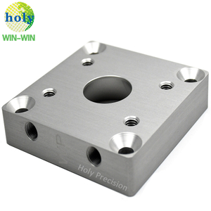 Blocco di raffreddamento in alluminio per la lavorazione del CNC di fabbricazione personalizzata con anodizzazione chiara